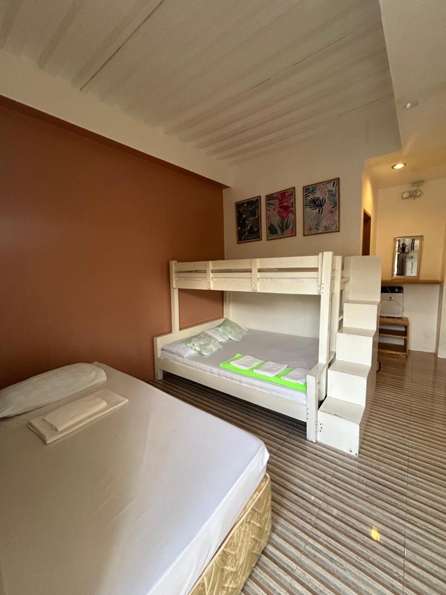 The Biggies Inn Oslob Ngoại thất bức ảnh